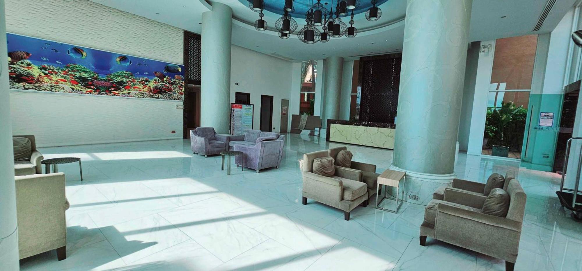 Atlantis Condo Resort Gp Jomtien Beach Exterior foto